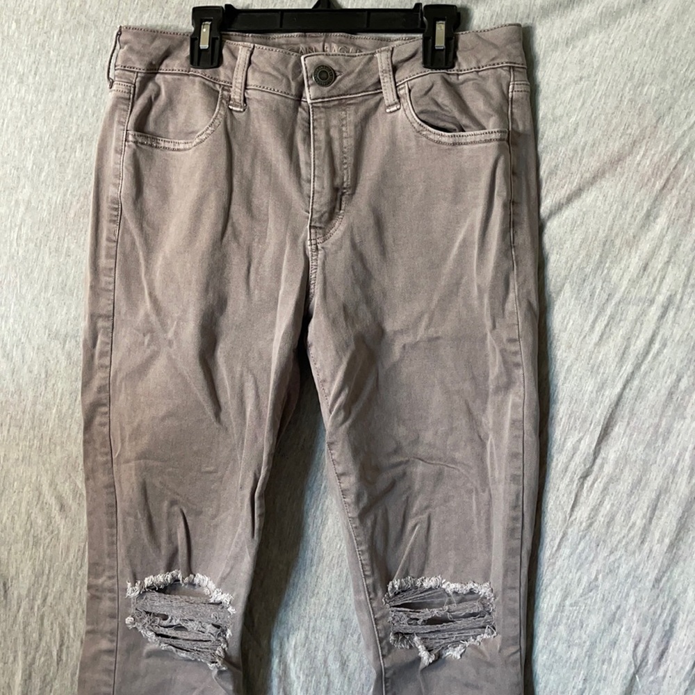 American Eagle Gray/Beige Colored Ripped Jeans